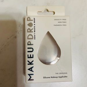 💕 Makeup Drop application tool.